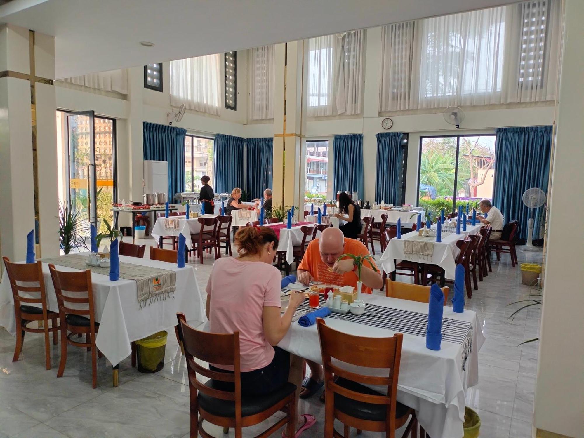 Kampot Sunny Hotel Exterior foto